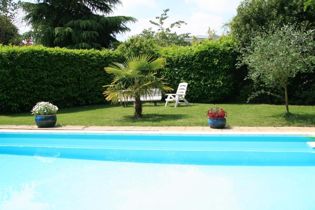 Les Hibiscus Bed & Breakfast Maisons-Laffitte Eksteriør bilde